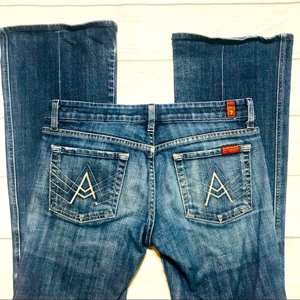 7 For All Mankind A Pockets Distressed Size 29